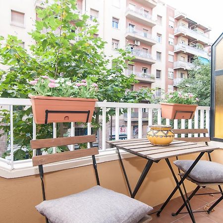 Montaber Apartments - Sagrada Familia برشلونة المظهر الخارجي الصورة