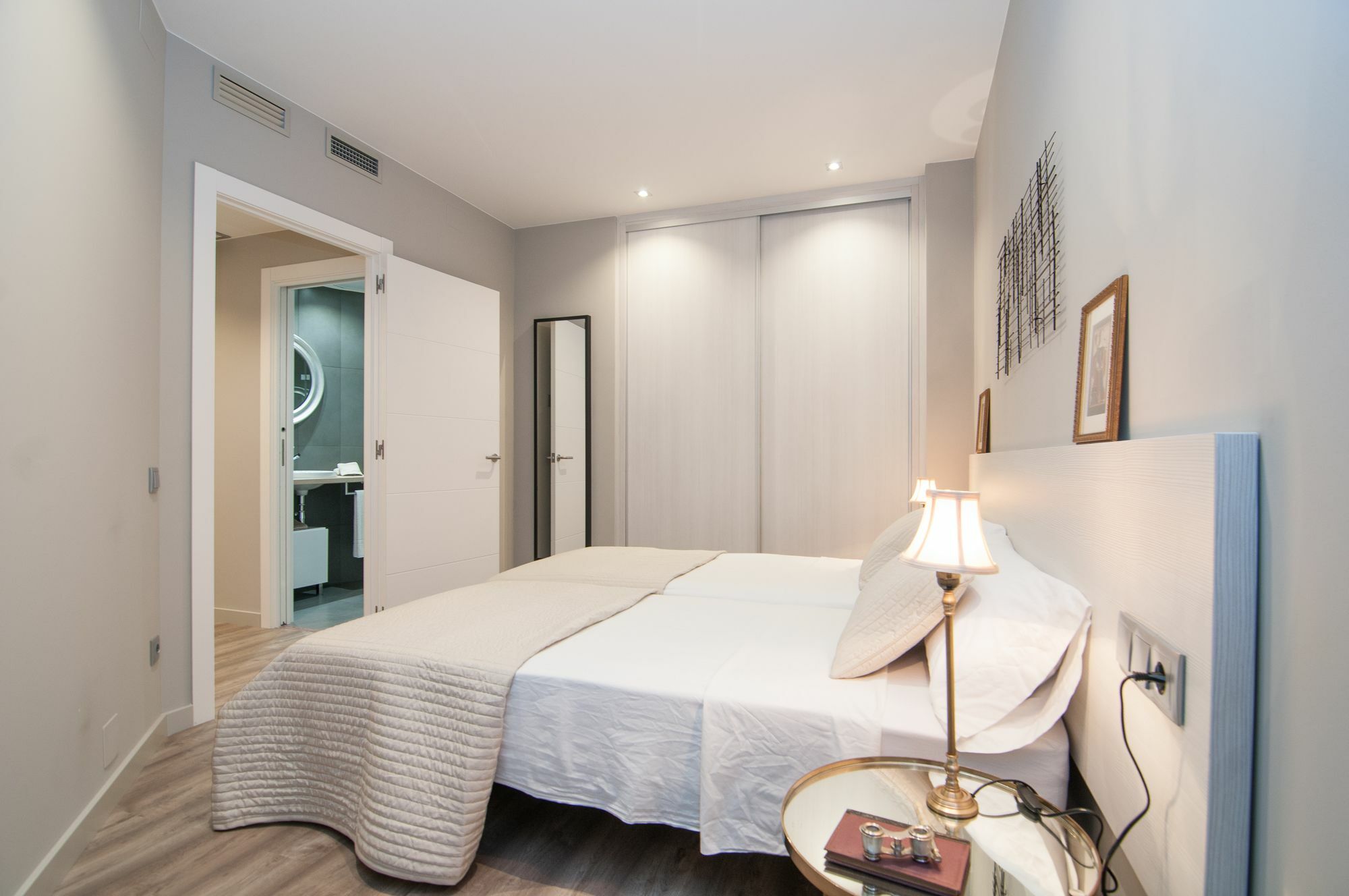 Montaber Apartments - Sagrada Familia برشلونة المظهر الخارجي الصورة